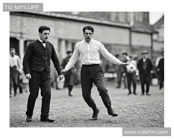 从贫民窟到绿茵场足球明星的草根逆袭之路